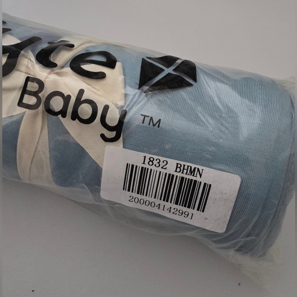 NWT/NIB Kyte Baby Swaddle Blanket Blue in Boho Moon - Size: 46 in x 46 in - Picture 3 of 3